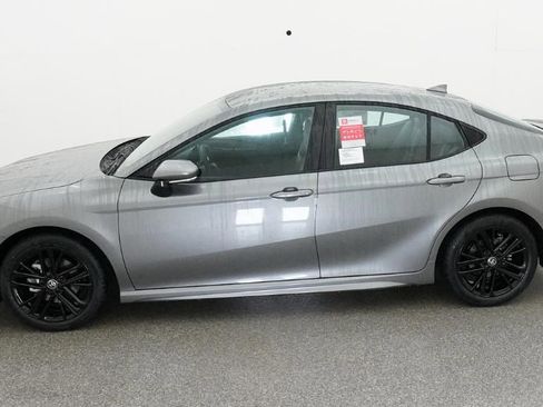 New 2026 Toyota Camry SE FWD image 89