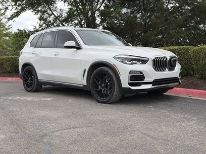 Used 2021 BMW X5 xDrive40i w/ Premium Package 2