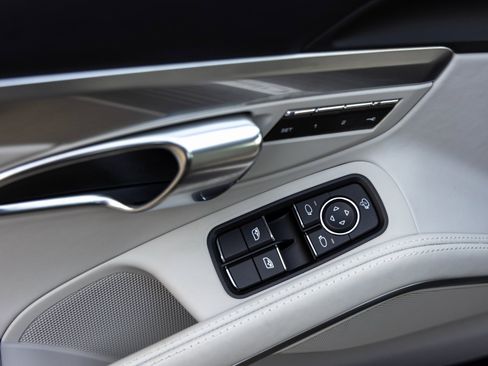 Certified 2024 Porsche 718 Cayman S image 23