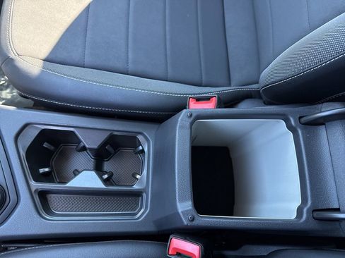 Certified 2022 Volkswagen Taos SE image 23