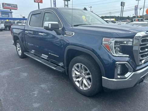 Used 2021 GMC Sierra 1500 SLT w/ SLT Premium Package AWD/4WD image 4