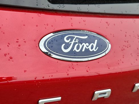 Used 2023 Ford Escape ST-Line Elite w/ Premium Technology Package AWD/4WD image 30