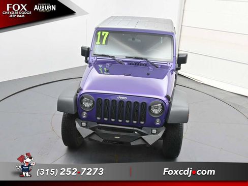 Used 2017 Jeep Wrangler Sport w/ Quick Order Package 24S AWD/4WD image 24