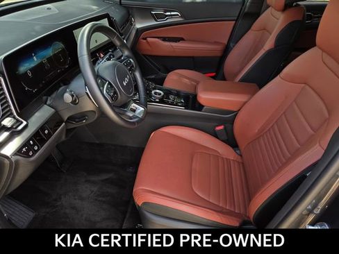 Certified 2025 Kia Sportage SX Prestige AWD/4WD image 22