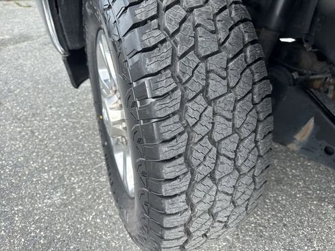 Used 2023 RAM 2500 Big Horn w/ Level 1 Equipment Group image 32