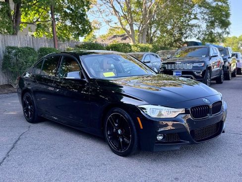 Used 2018 BMW 340i xDrive Sedan w/ Premium Package AWD/4WD image 8
