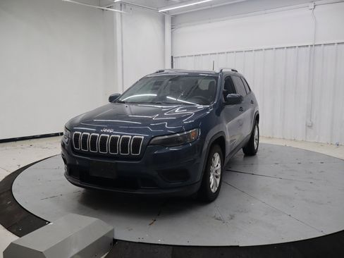 Used 2020 Jeep Cherokee Latitude image 11