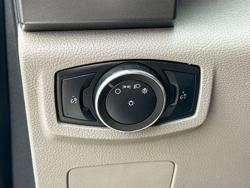 Used 2021 Ford F550 4x4 Crew Cab Super Duty image 10