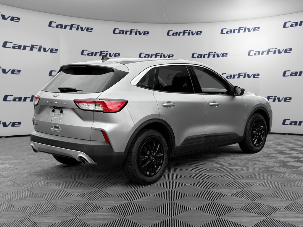 Used 2022 Ford Escape SE FWD image 6