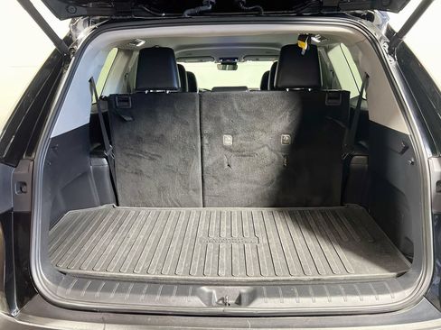 Certified 2024 Toyota Grand Highlander AWD image 22