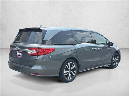 Used 2018 Honda Odyssey Elite image 5