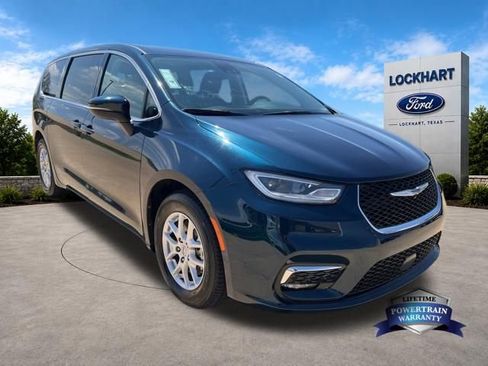 Used 2023 Chrysler Pacifica Touring-L FWD image 1