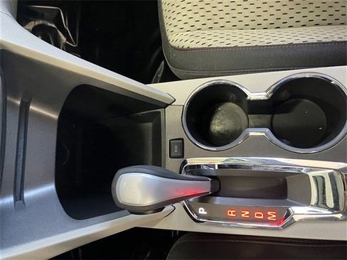 Used 2013 GMC Terrain SLE image 17