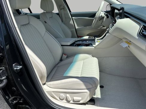 New 2026 Genesis G70 2.5T Prestige RWD image 25