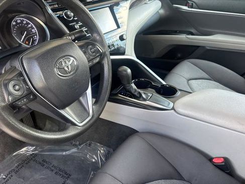 Certified 2019 Toyota Camry LE FWD image 11
