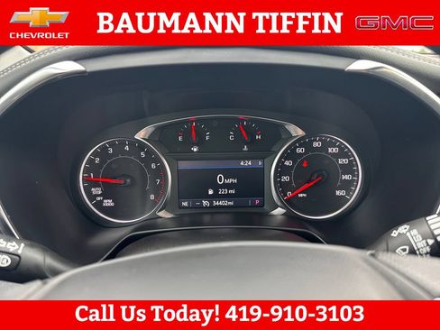 Used 2025 Chevrolet Blazer LT FWD image 9