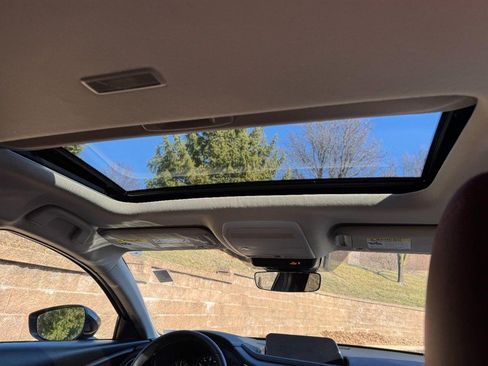 Used 2025 MAZDA CX-30 AWD 2.5 S w/ Preferred Package image 11