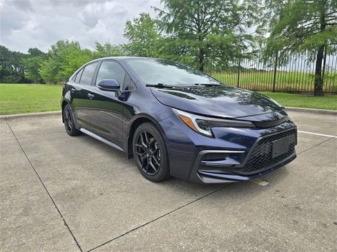 Used 2024 Toyota Corolla SE FWD image 8