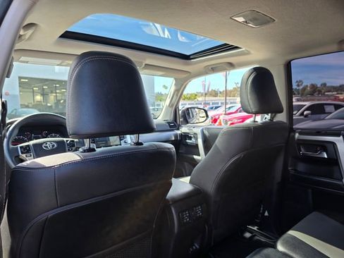 Used 2022 Toyota 4Runner SR5 Premium w/ Moonroof Package image 16
