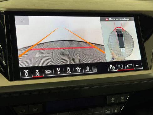 New 2026 Audi Q4 e-tron Premium Plus image 28