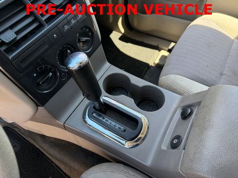 Used 2007 Ford Explorer Sport Trac XLT AWD/4WD image 19