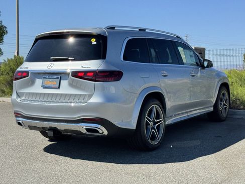 New 2025 Mercedes-Benz GLS 450 4MATIC image 8