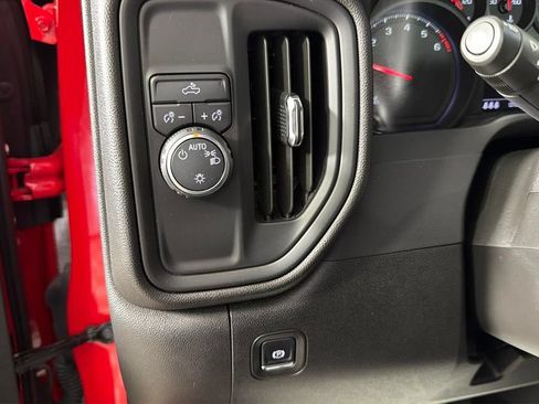 Used 2025 Chevrolet Silverado 1500 Custom RWD image 24