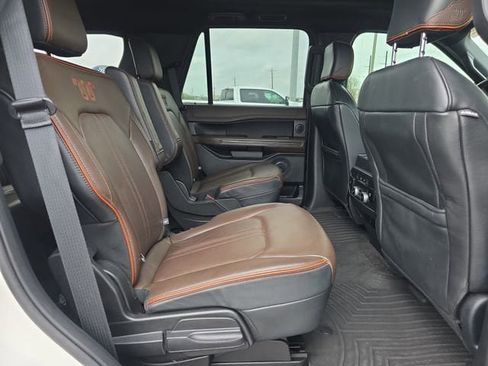 Used 2021 Ford Expedition King Ranch image 16