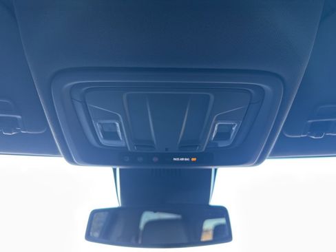 Used 2023 GMC Sierra 1500 SLT w/ SLT Premium Package image 8