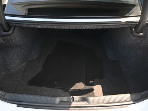 Used 2023 Dodge Charger SXT RWD image 31