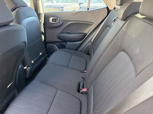 Certified 2023 Hyundai Venue SE w/ Cargo Package image 20