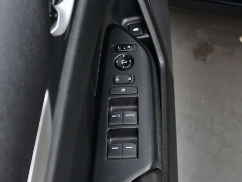 Used 2018 Honda Civic LX image 10