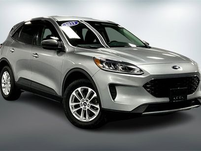 Used 2022 Ford Escape SE