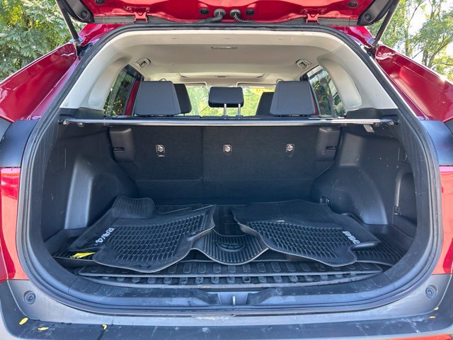 Used 2019 Toyota RAV4 XLE w/ All Weather Liner Package AWD/4WD image 31