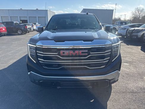 Used 2024 GMC Sierra 1500 SLT image 8