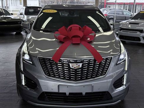 Used 2025 Cadillac XT5 Luxury w/ LPO, Floor Liner Package FWD image 19