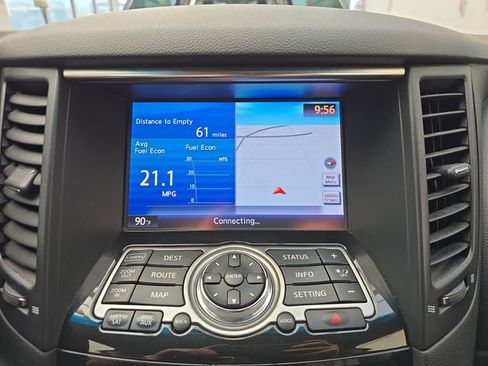 Used 2016 INFINITI QX70 AWD w/ Premium Package image 19