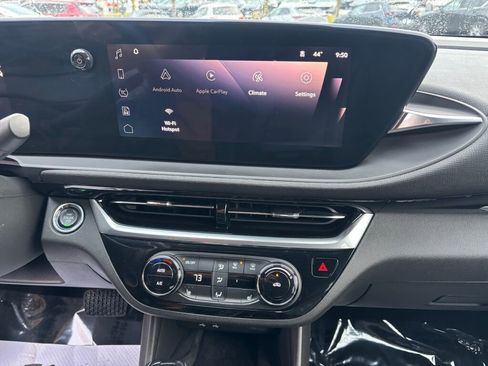 Used 2024 Buick Envista Sport Touring w/ Convenience I Package image 16