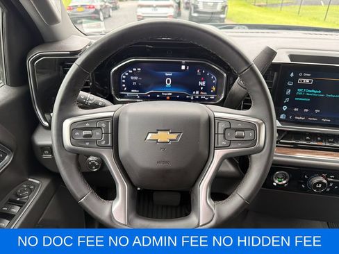 Used 2023 Chevrolet Silverado 1500 LT AWD/4WD image 16
