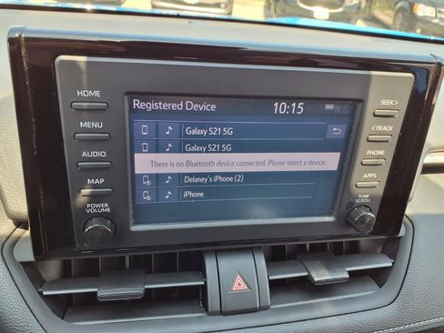 Used 2019 Toyota RAV4 LE AWD/4WD image 8