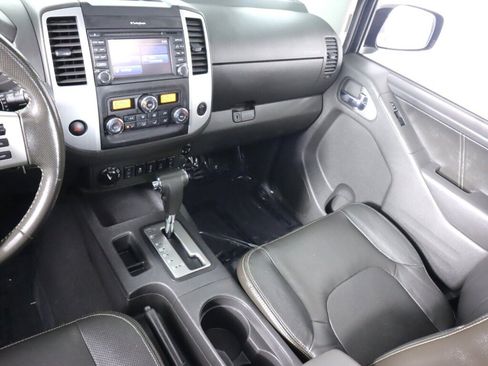 Used 2019 Nissan Frontier PRO-4X AWD/4WD image 31