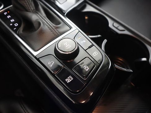 Used 2024 Kia Sportage EX image 48