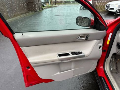 Used 2006 Volvo S40 T5 FWD image 9