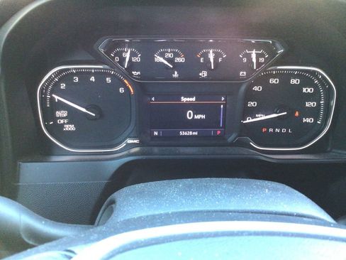 Used 2020 GMC Sierra 1500 Elevation w/ Elevation Value Package image 12