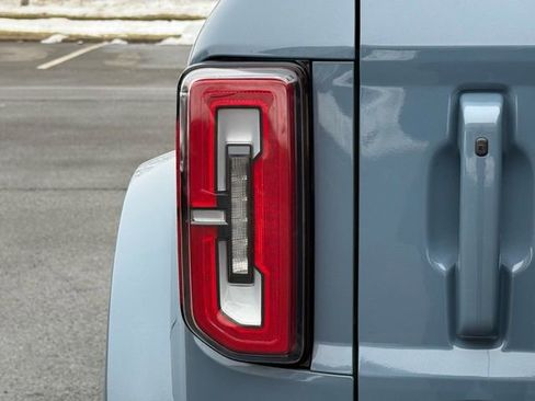 Used 2024 Ford Bronco Outer Banks image 16