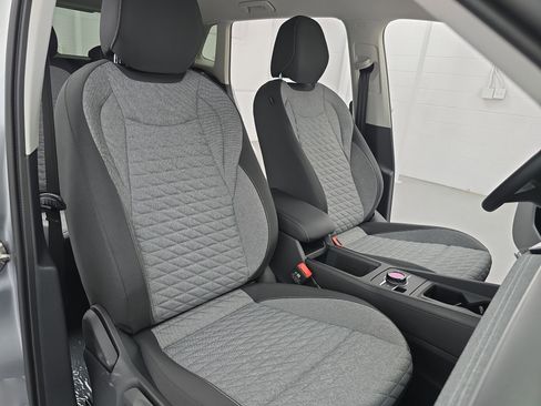 New 2026 Volkswagen Tiguan S image 10