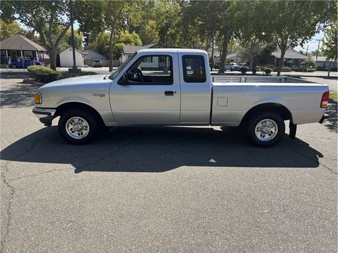 Used 1995 Ford Ranger 2WD SuperCab image 2