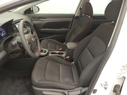 Used 2018 Hyundai Elantra SEL image 17