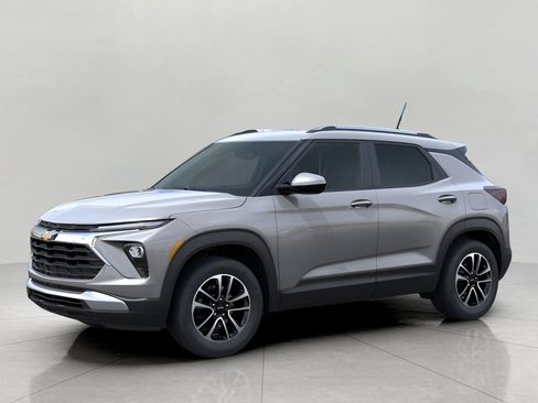 New 2026 Chevrolet TrailBlazer LT FWD image 2