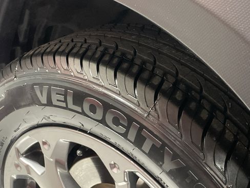 Used 2021 Subaru Crosstrek 2.5i Sport image 12